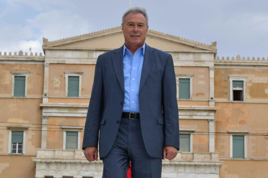 Γιάννης Σγουρός